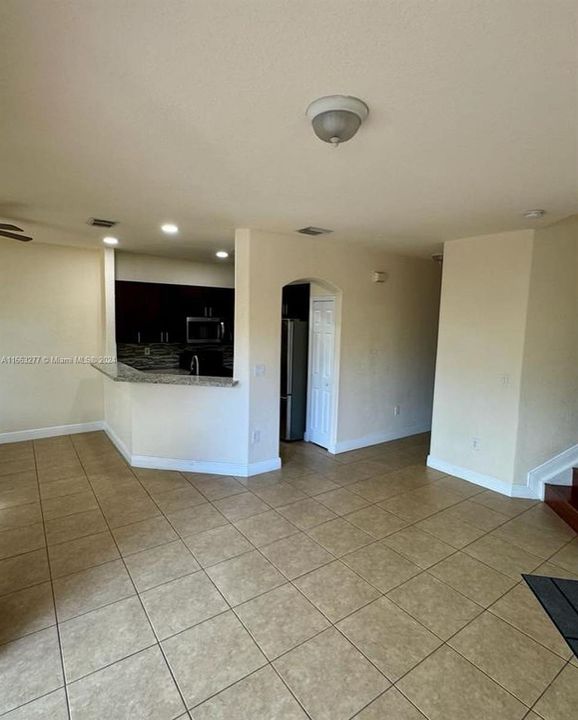 Active With Contract: $3,500 (3 beds, 2 baths, 0 Square Feet)