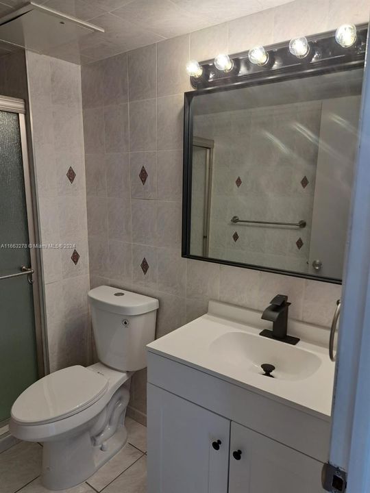 En Venta: $299,900 (2 camas, 2 baños, 1251 Pies cuadrados)