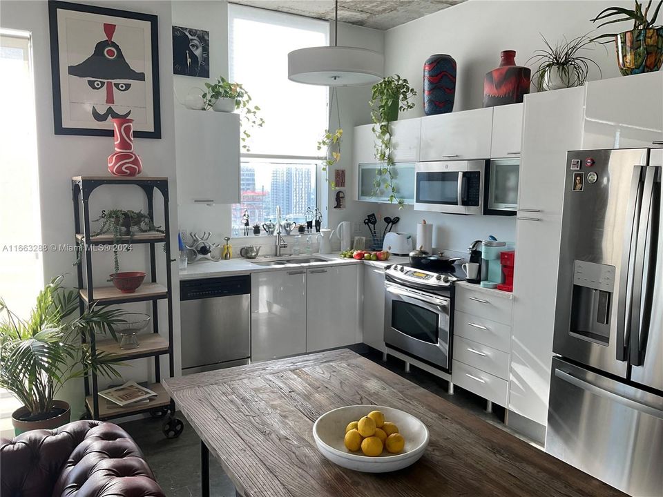 Kitchen/dining