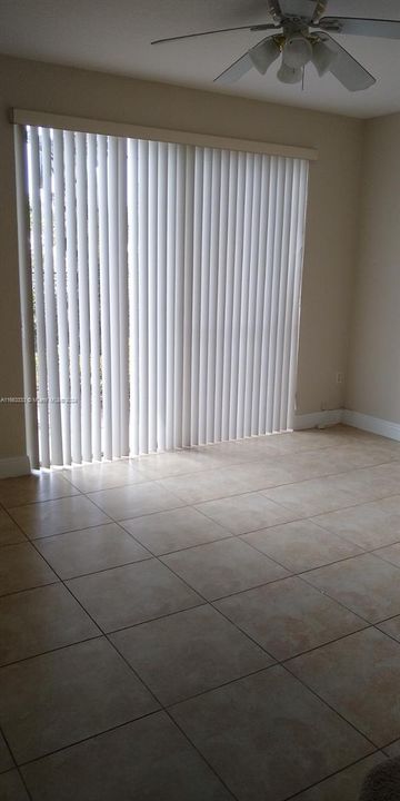 For Rent: $2,800 (3 beds, 2 baths, 1530 Square Feet)