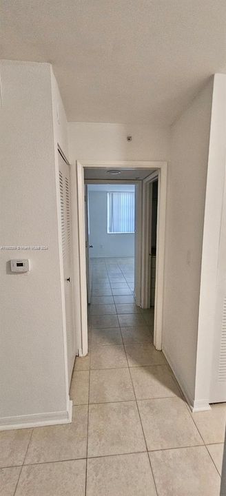 For Rent: $2,100 (1 beds, 1 baths, 743 Square Feet)