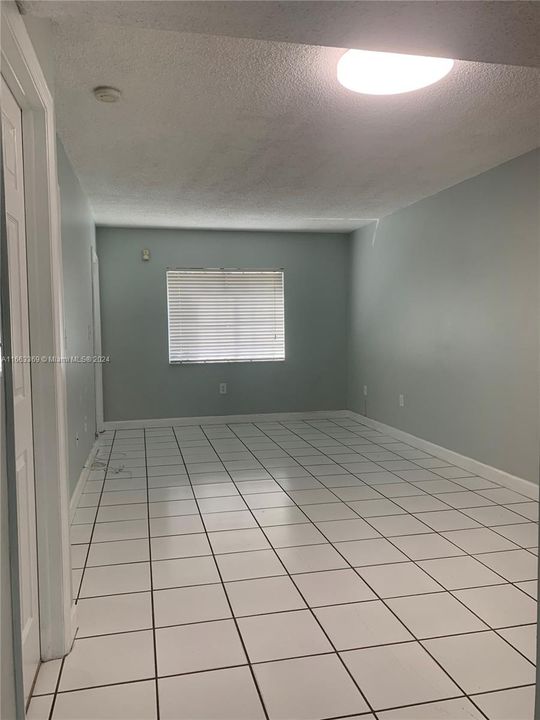 For Rent: $2,250 (2 beds, 2 baths, 900 Square Feet)