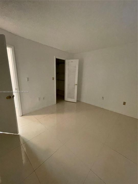 For Rent: $1,600 (2 beds, 2 baths, 850 Square Feet)