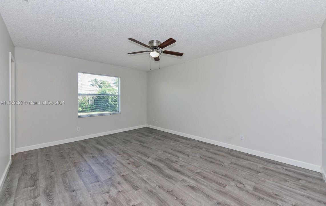 For Rent: $3,000 (2 beds, 2 baths, 1154 Square Feet)