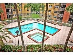 For Rent: $2,050 (1 beds, 1 baths, 810 Square Feet)