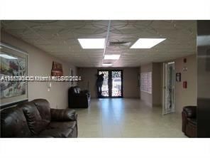 For Rent: $2,200 (2 beds, 2 baths, 667 Square Feet)