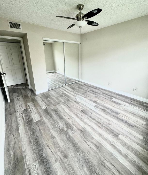 For Rent: $2,275 (2 beds, 2 baths, 1092 Square Feet)