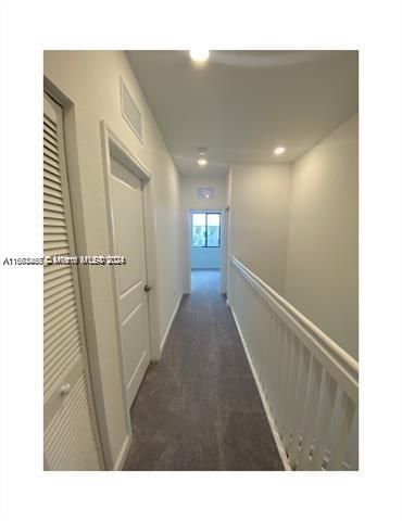 For Rent: $2,950 (3 beds, 2 baths, 1403 Square Feet)