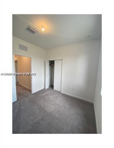 For Rent: $2,950 (3 beds, 2 baths, 1403 Square Feet)