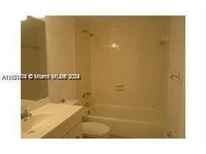 For Rent: $1,500 (1 beds, 1 baths, 740 Square Feet)