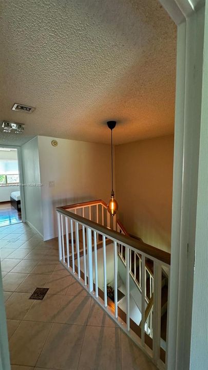 For Rent: $3,800 (3 beds, 2 baths, 2050 Square Feet)