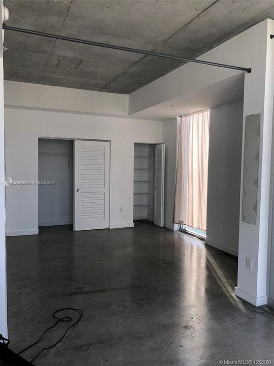 For Rent: $2,600 (1 beds, 1 baths, 607 Square Feet)