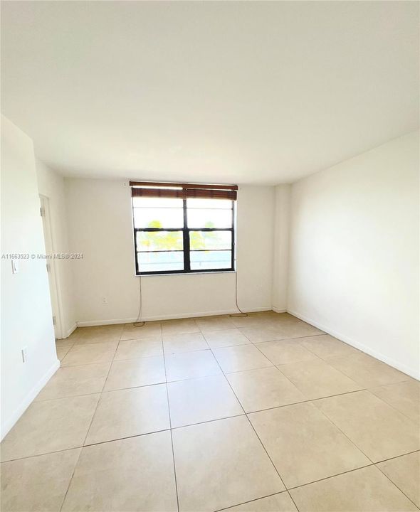 For Rent: $5,000 (2 beds, 2 baths, 1460 Square Feet)