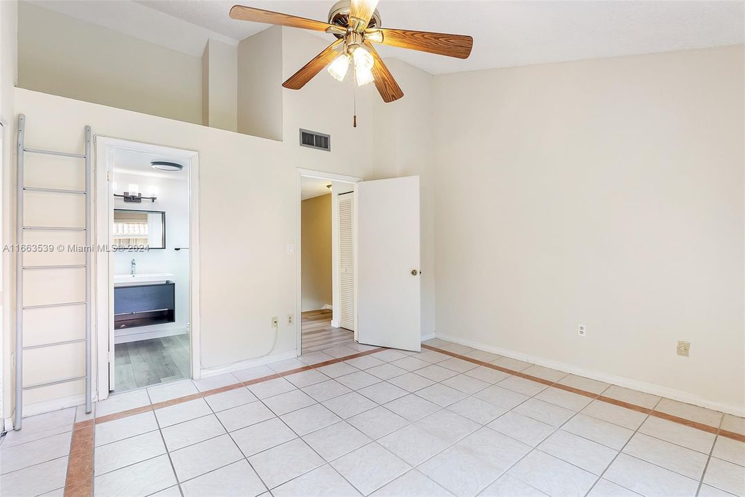 For Rent: $2,850 (2 beds, 2 baths, 1152 Square Feet)