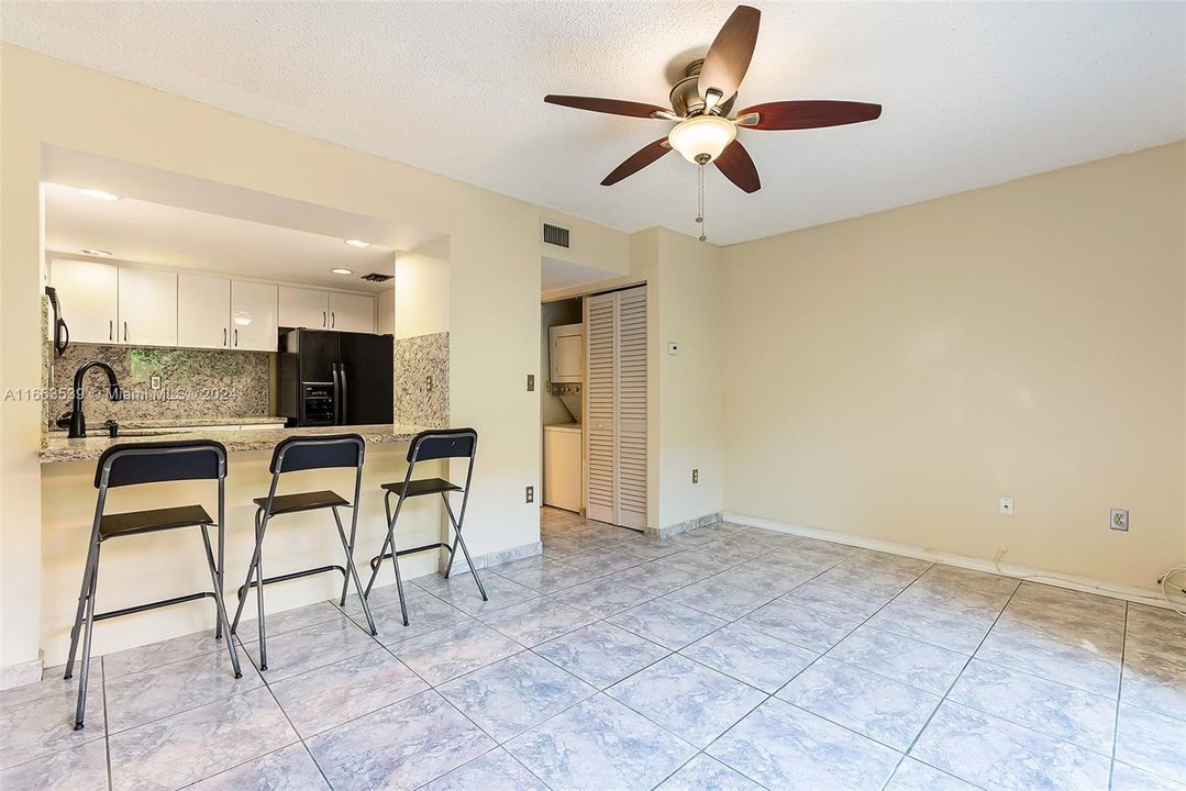 For Rent: $2,850 (2 beds, 2 baths, 1152 Square Feet)