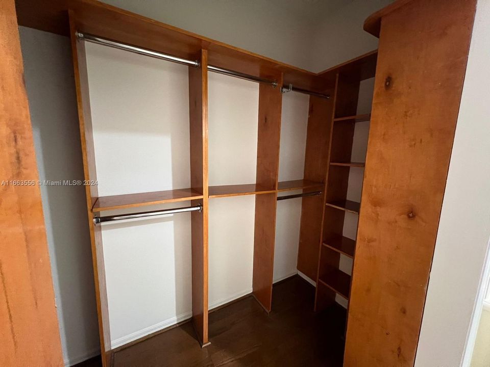 En Renta: $2,700 (3 camas, 2 baños, 1536 Pies cuadrados)