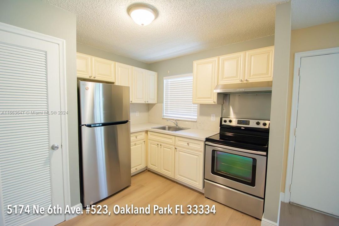 For Rent: $1,750 (2 beds, 1 baths, 609 Square Feet)