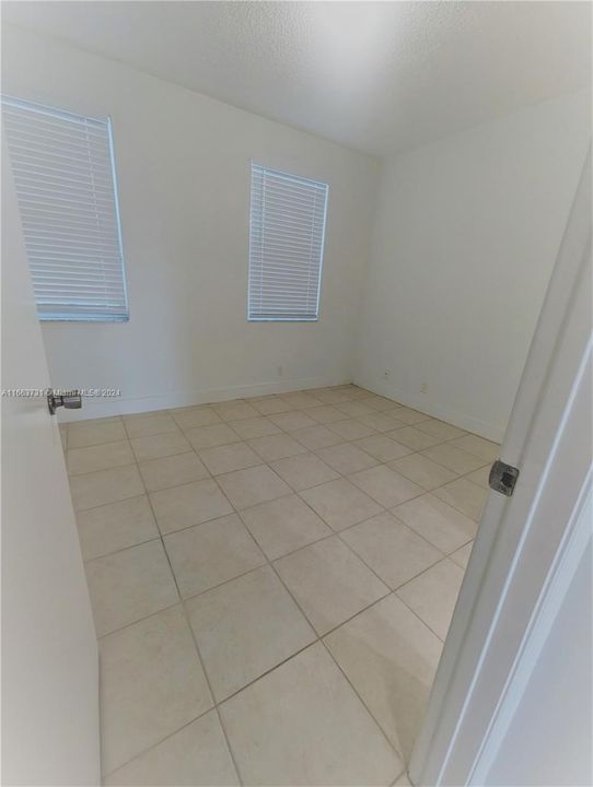 For Rent: $2,750 (2 beds, 2 baths, 1110 Square Feet)