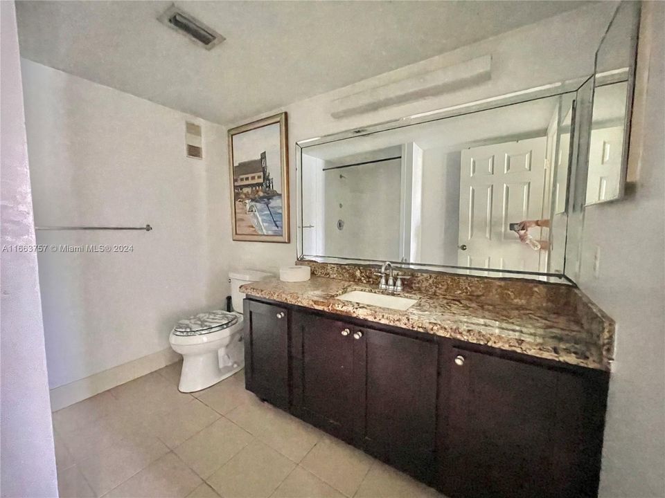 En Venta: $237,500 (2 camas, 2 baños, 1050 Pies cuadrados)