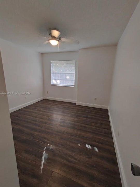 For Rent: $3,300 (3 beds, 2 baths, 1120 Square Feet)