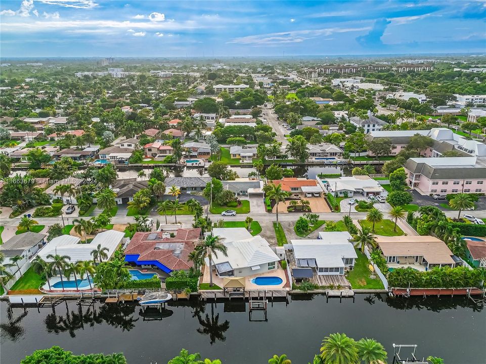 For Sale: $1,260,000 (3 beds, 2 baths, 2458 Square Feet)