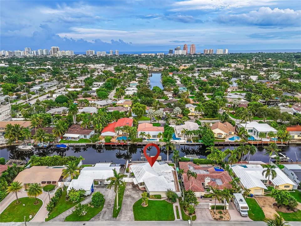 For Sale: $1,260,000 (3 beds, 2 baths, 2458 Square Feet)