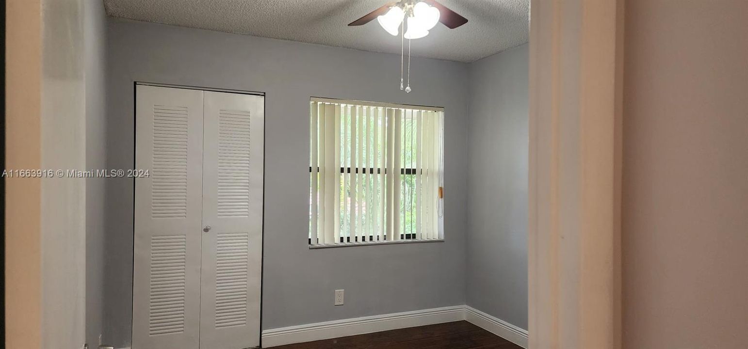 For Rent: $2,295 (3 beds, 2 baths, 1080 Square Feet)