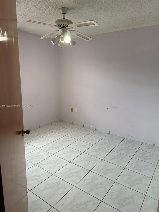 For Rent: $3,500 (3 beds, 2 baths, 1440 Square Feet)