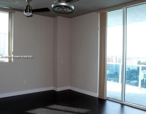 For Rent: $4,850 (2 beds, 2 baths, 1594 Square Feet)