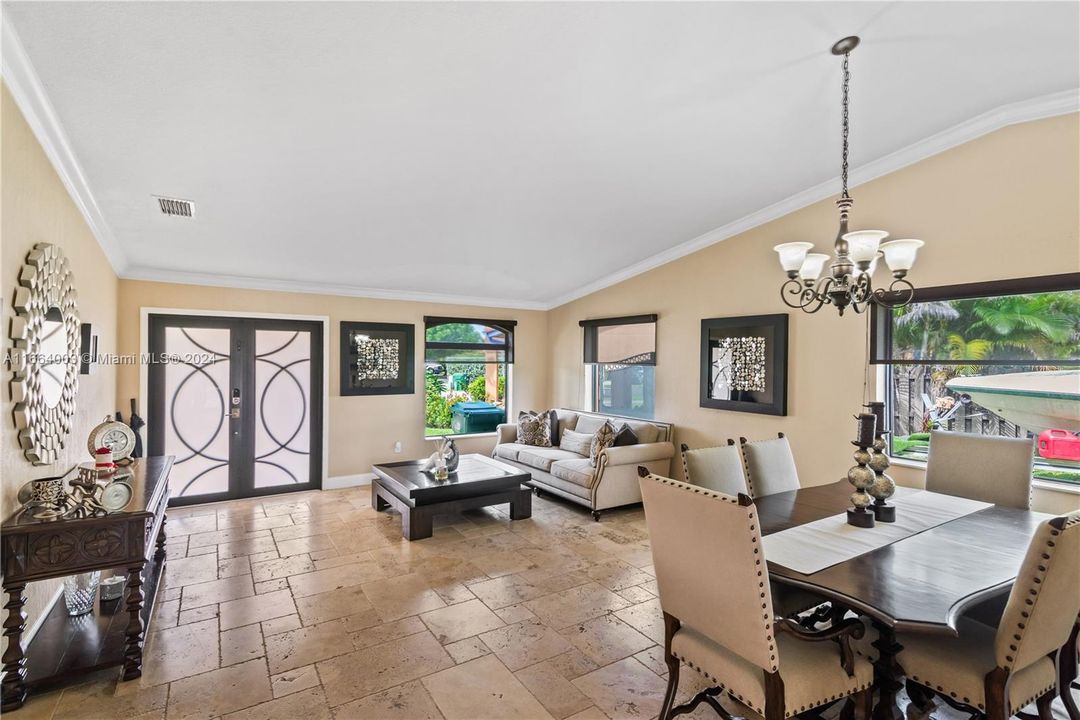 For Sale: $790,000 (4 beds, 2 baths, 2034 Square Feet)