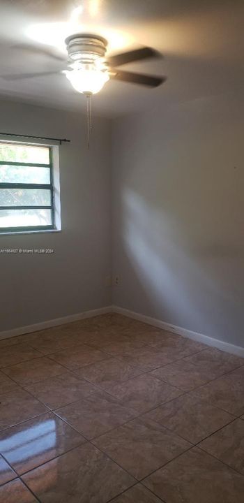 For Rent: $3,500 (4 beds, 2 baths, 1610 Square Feet)