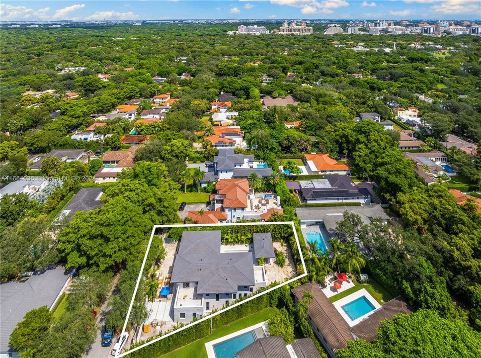 En Venta: $6,750,000 (6 camas, 8 baños, 5173 Pies cuadrados)