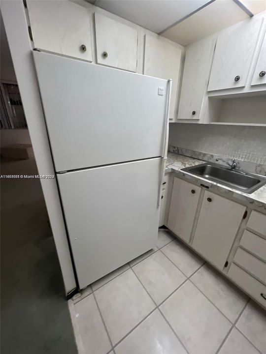 En Venta: $225,000 (0 camas, 1 baños, 595 Pies cuadrados)