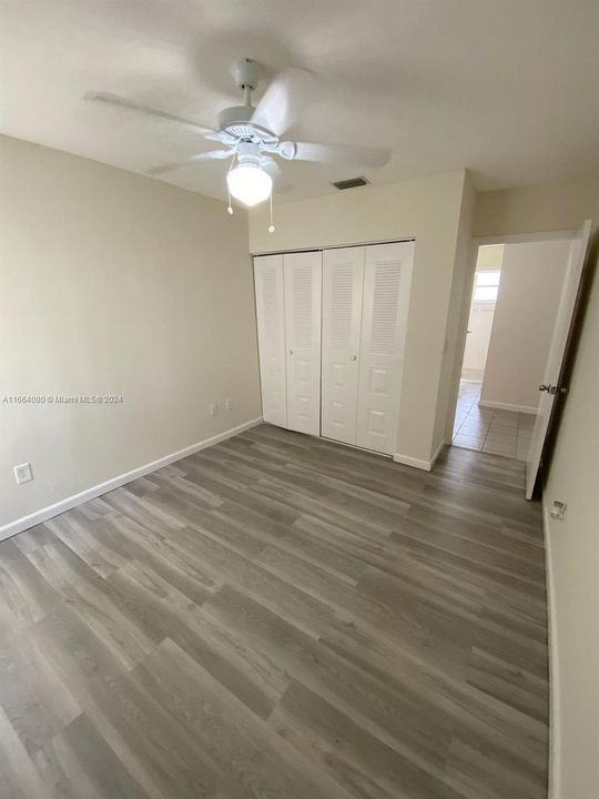 For Rent: $3,600 (4 beds, 2 baths, 1609 Square Feet)