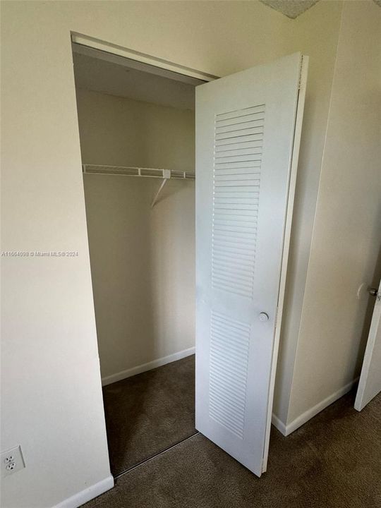 For Rent: $2,150 (2 beds, 2 baths, 1095 Square Feet)