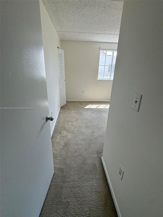 For Rent: $2,150 (2 beds, 2 baths, 1095 Square Feet)