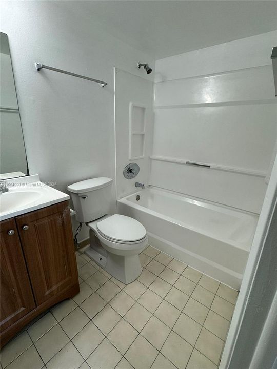 For Rent: $2,150 (2 beds, 2 baths, 1095 Square Feet)