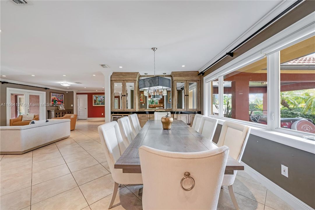 For Sale: $1,799,000 (5 beds, 4 baths, 4475 Square Feet)