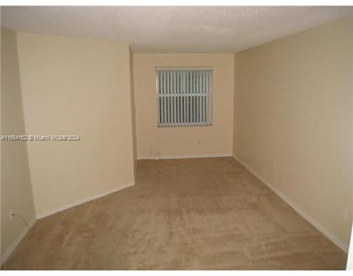 For Rent: $2,250 (2 beds, 2 baths, 1091 Square Feet)