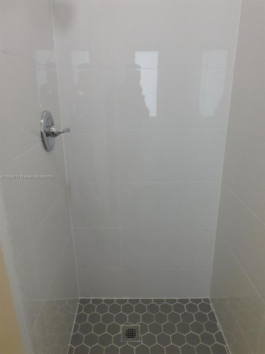 Shower at bonus room.