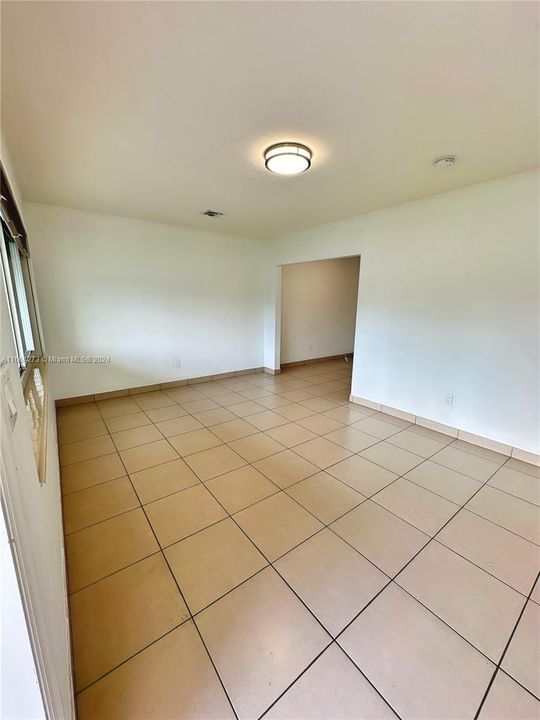 For Rent: $2,700 (2 beds, 1 baths, 0 Square Feet)