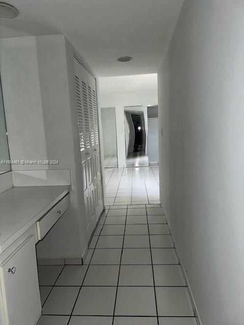 For Rent: $2,000 (1 beds, 1 baths, 873 Square Feet)