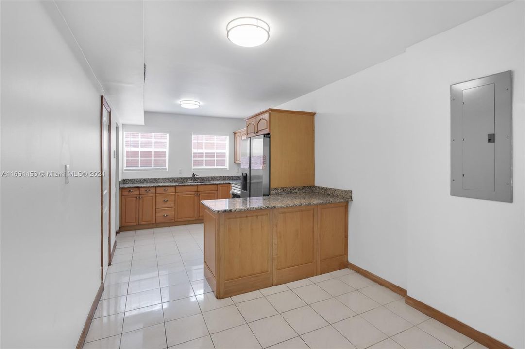 For Rent: $7,000 (2 beds, 2 baths, 1440 Square Feet)