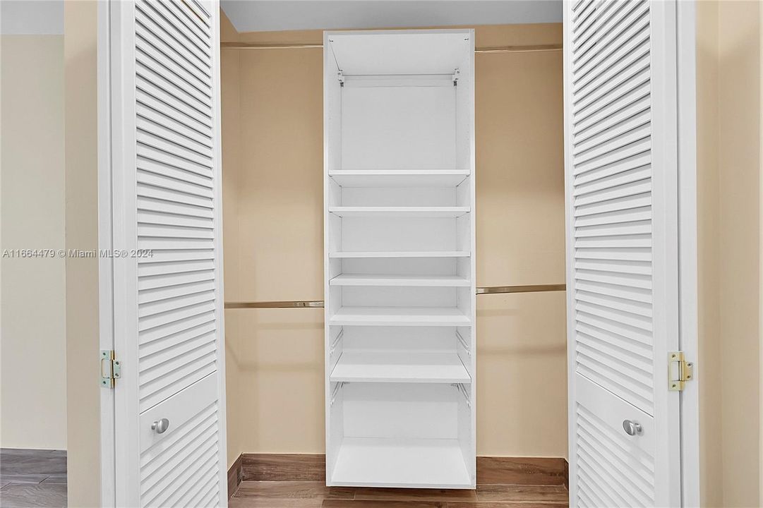 2nd Bedroom Closet