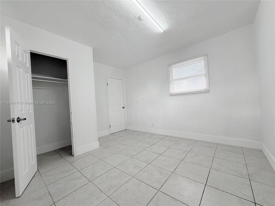 For Rent: $2,100 (2 beds, 1 baths, 5867 Square Feet)