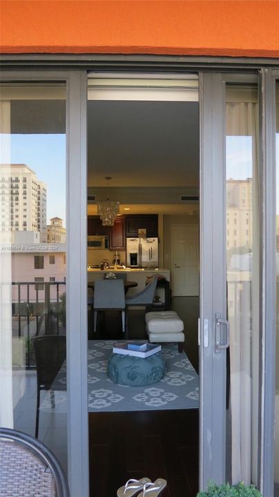 Active With Contract: $4,100 (2 beds, 2 baths, 1246 Square Feet)