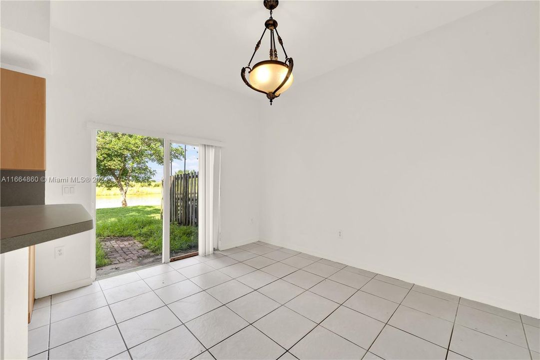 For Sale: $440,000 (3 beds, 2 baths, 1705 Square Feet)