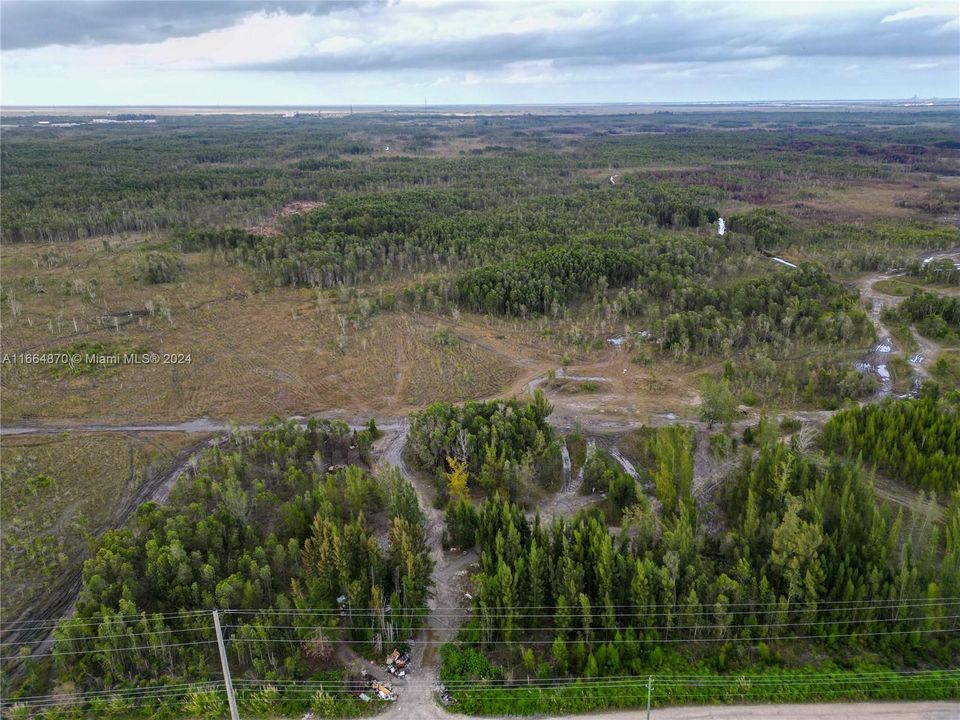 На продажу: $895,000 (10.00 acres)