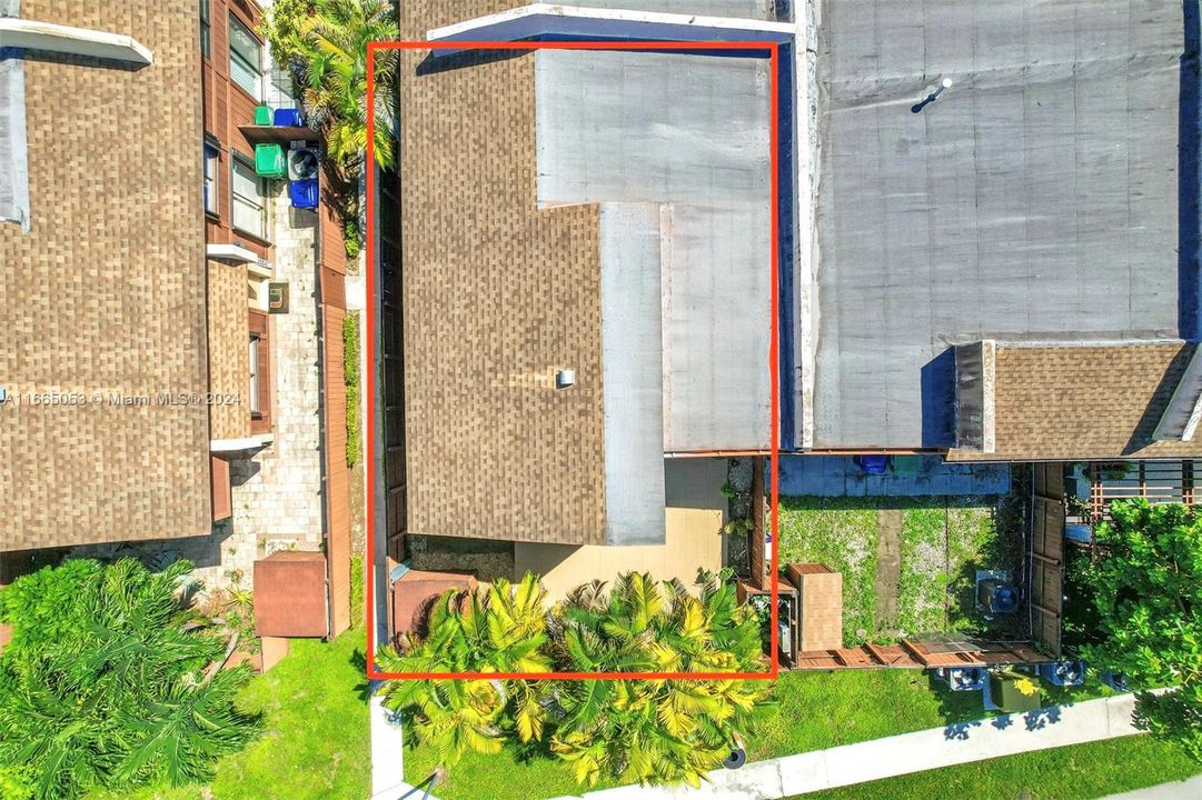 En Venta: $365,000 (2 camas, 2 baños, 1330 Pies cuadrados)