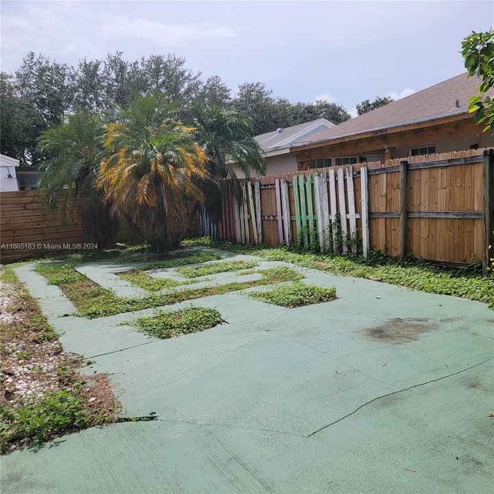 Garden Area for vegetables, herbs or flowers.